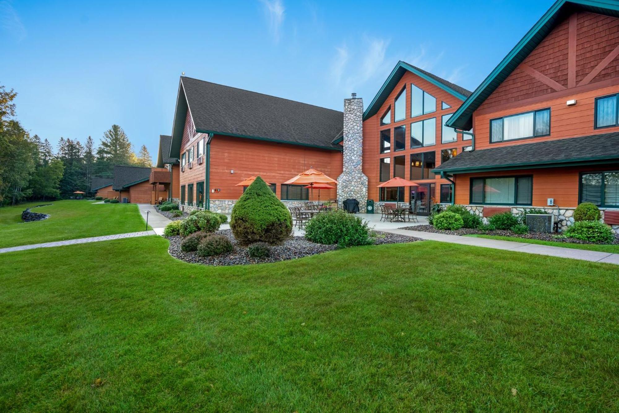 Holiday Inn Express & Suites Hayward By Ihg Exterior foto
